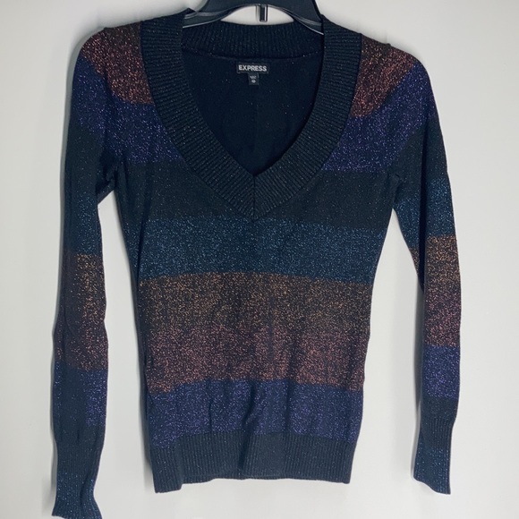 $5ifbundle3 Express v neck striped sweater with metallic accents size XS - Picture 8 of 12